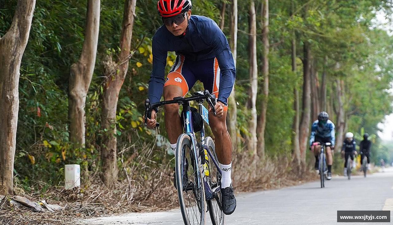 激情燃烧，精彩永恒